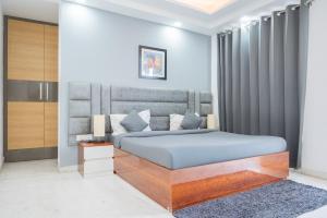 housr 3 bhk apartment sector 45 gurgaon