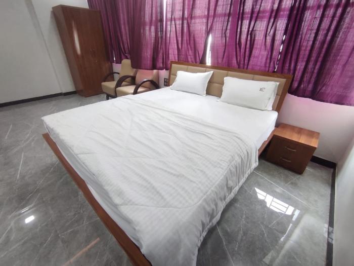 hotel pooja inn and restauants and lodge
