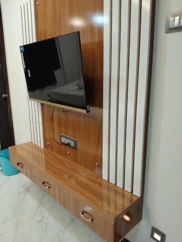 Hotel Pooja Inn & Restauants & Lodge,,3 star