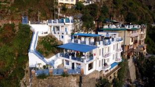 a santorini home by le reve