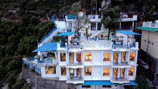 a santorini home by le reve