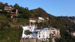 a santorini home by le reve