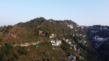 a santorini home by le reve