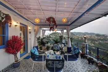 a santorini home by le reve