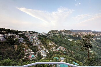 a santorini home by le reve