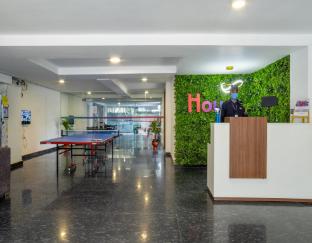 housr 46 m2k corp near park hospital