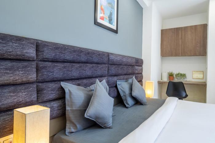 housr 46 m2k corp near park hospital