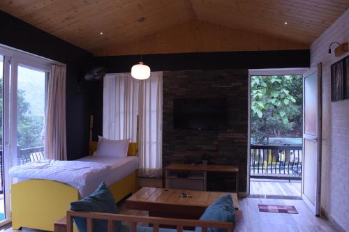 julley commune rishikesh