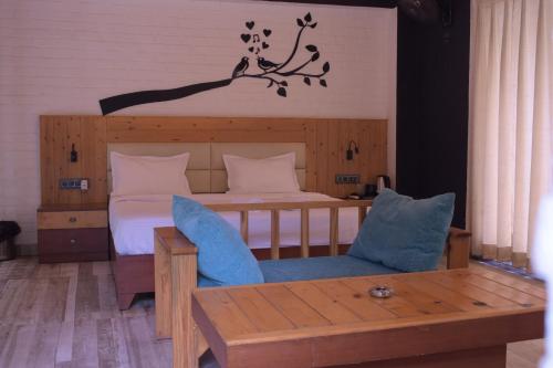 julley commune rishikesh