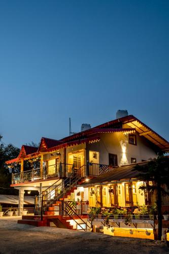 happy himalayan homes