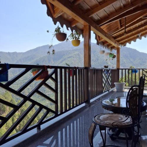 happy himalayan homes