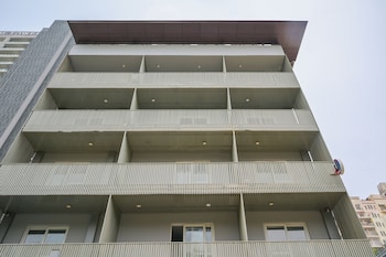 housr sector 28 gurgaon near iffco chowk