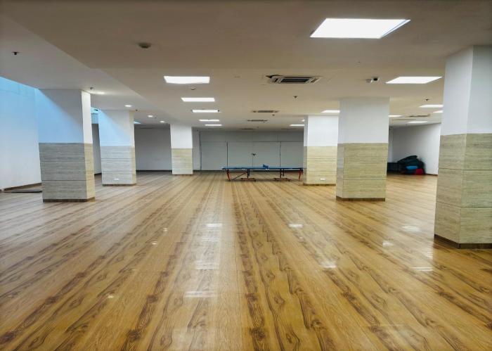 housr sector 28 gurgaon near iffco chowk