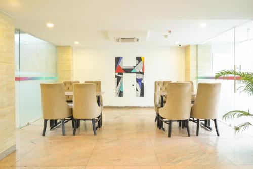 housr sector 28 gurgaon near iffco chowk