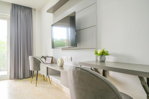 housr sector 28 gurgaon near iffco chowk