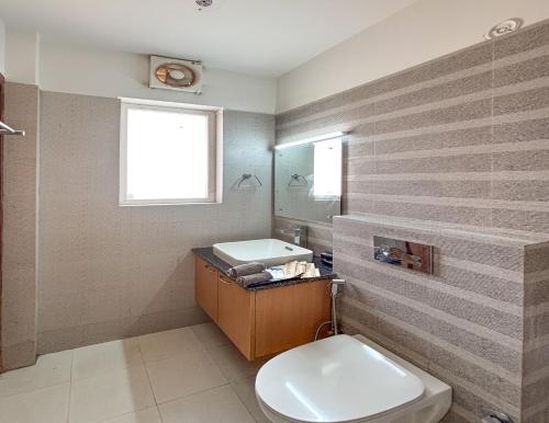 housr sector 28 gurgaon near iffco chowk