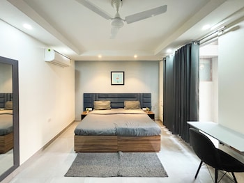 housr sector 45 gurgaon near huda city