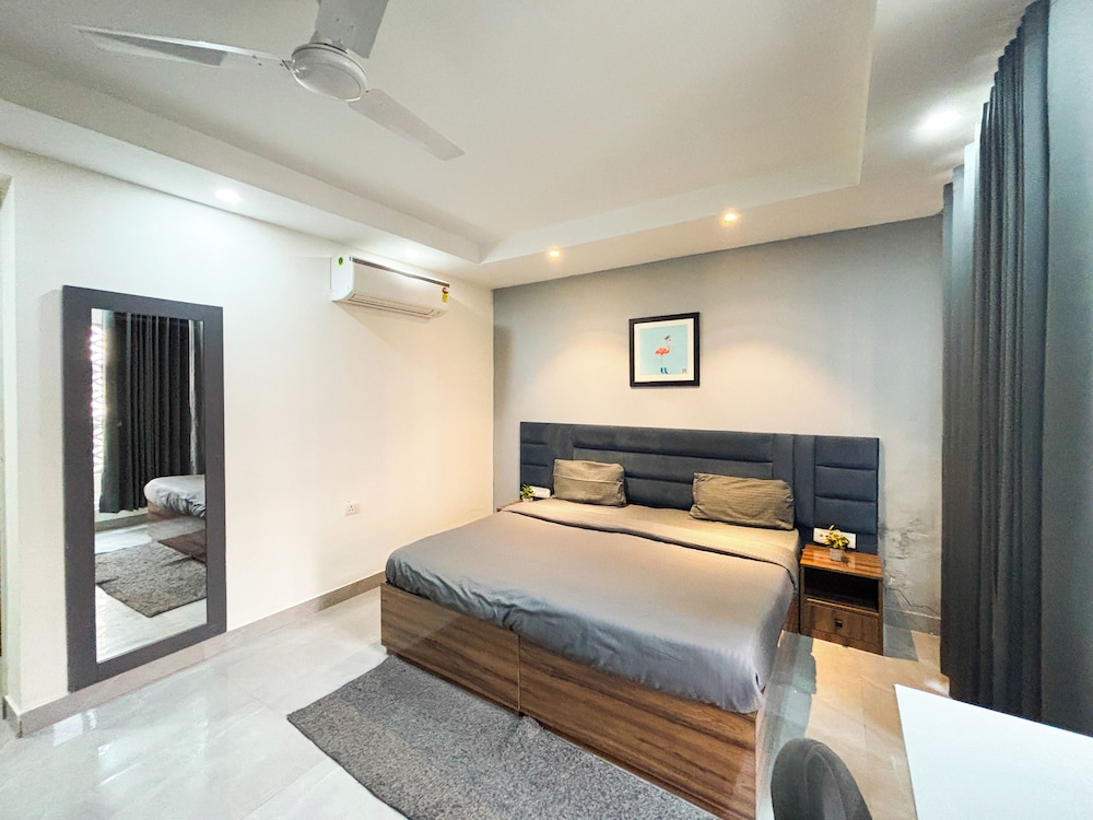 housr sector 45 gurgaon near huda city