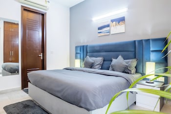 housr 2 bhk apartment sector 39 gurgaon