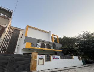 housr 2 bhk apartment sector 39 gurgaon