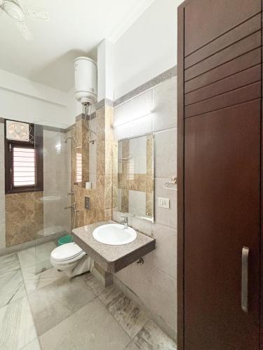 housr 2 bhk apartment sector 39 gurgaon