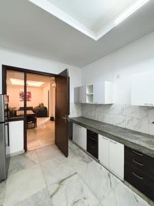 housr 2 bhk apartment sector 39 gurgaon