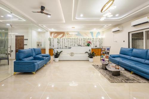 Elysium Studio Suites,,3 star