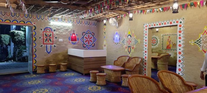 hotel atithi food village