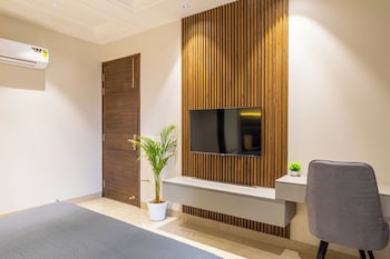 housr sector 56 gurgaon sushant lok 2