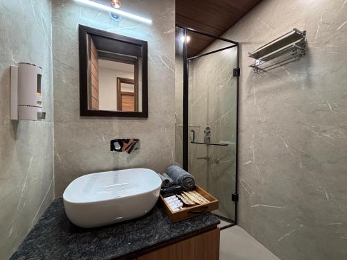 housr sector 56 gurgaon sushant lok 2