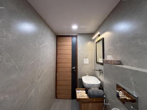 housr sector 56 gurgaon sushant lok 2