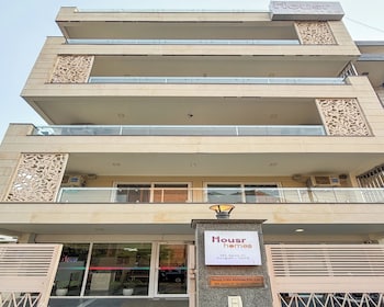 housr 1 rk sector 27 gurgaon golf course