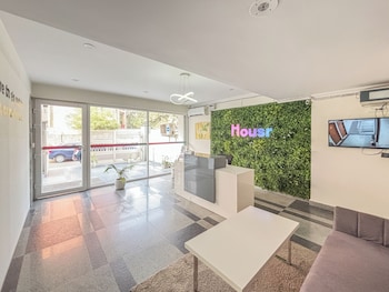 housr 1 rk sector 27 gurgaon golf course