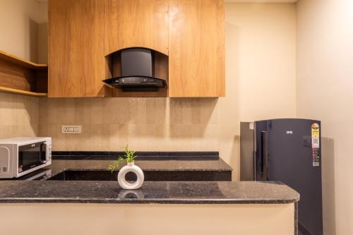 housr 1 bhk apartment sector 42 gurgaon