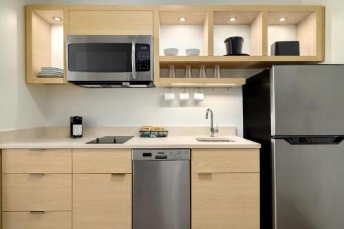 towneplace suites by marriott humble intercontinental airport