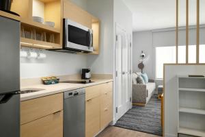 towneplace suites by marriott humble intercontinental airport