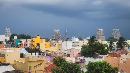 Royal Residency,,2 star