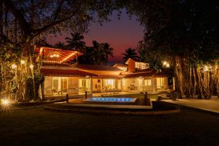 ama stays and trails lamp house goa
