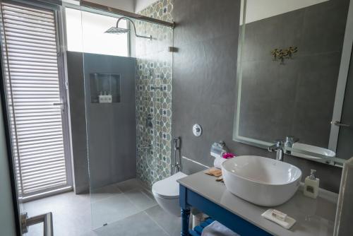 ama stays and trails lamp house goa