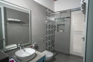 ama stays and trails lamp house goa