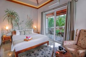 ama stays and trails lamp house goa