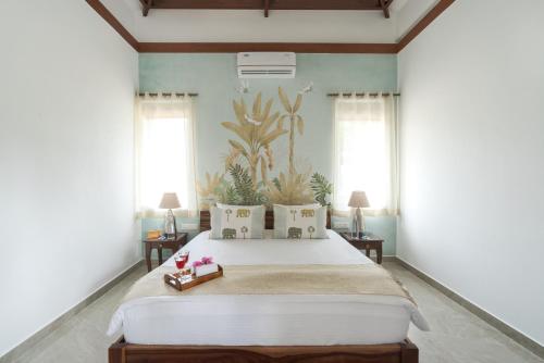 ama stays and trails lamp house goa