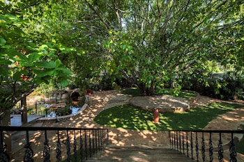 ama stays and trails kuteeram bangalore