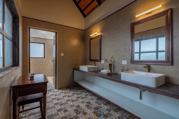 ama stays and trails kuteeram bangalore