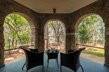 ama stays and trails kuteeram bangalore