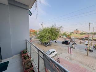 home escape 2bhk casa near mahakal city centre