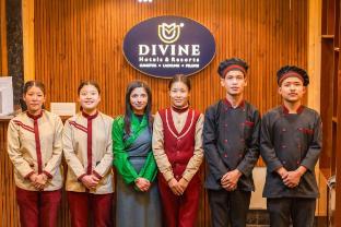 divine the celeste pelling