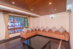 divine the celeste pelling