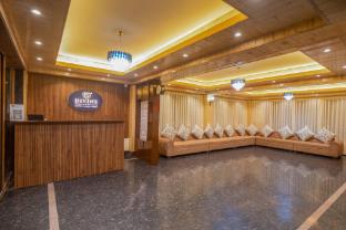 divine the celeste pelling