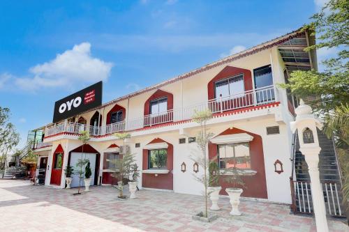 Hotel O Ramdevgarh Resort,,3 star
